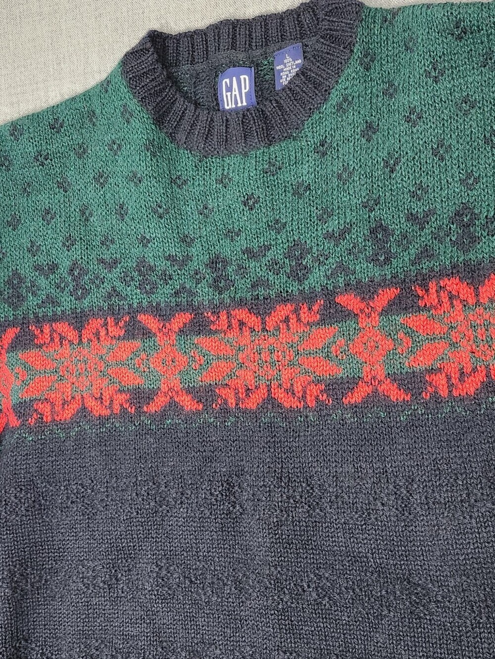 Vintage GAP 100% Wool Chunky Holiday Sweater.  Large - Picture 2 of 6